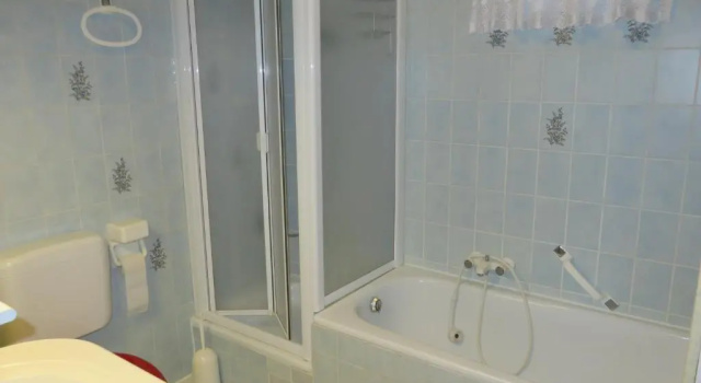 Апартаменты Holiday Home Mergenhofweg