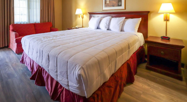 Двухместный люкс Econo Lodge Blythe