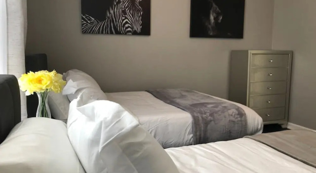 Коттедж Tideview 166 · NEW Ultra Modern & Super Clean 3 Full Suites