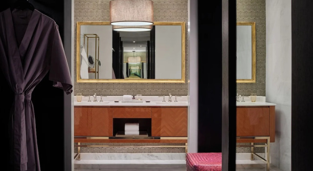 Двухместный люкс Premier Rosewood Bangkok