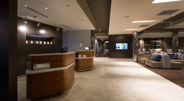 Courtyard by Marriott Starkville MSU at The Mill, Забронировать Отель Старквилл Миссисипи, рядом с Музей наследия округа Октибеха