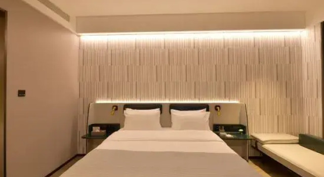 Люкс Wanda Moments, Pingdingshan Lushan
