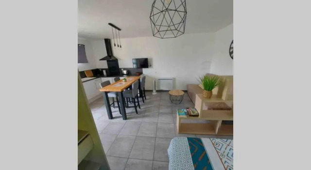 Location Studio Entre Garrigue Et Mer, Book Hotel Hoteller i Vinassan med parkering, Parkering