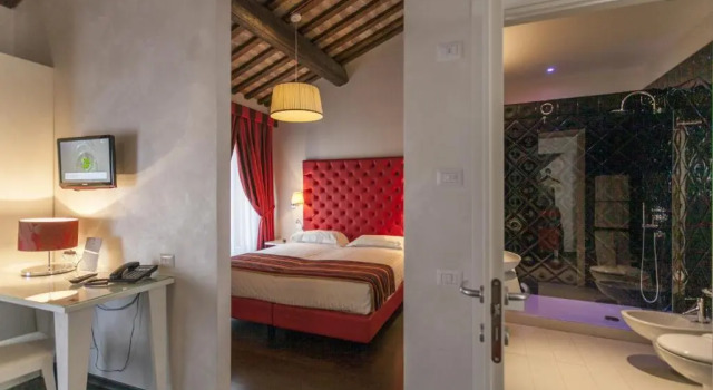 Полулюкс Hotel Nazionale