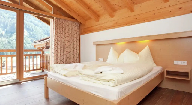 Шале с балконом Chalet in Wald im Pinzgau Near Ski Lift