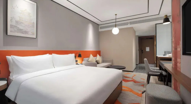 Номер Deluxe Hilton Garden Inn Luoyang Kaiyuan Avenue