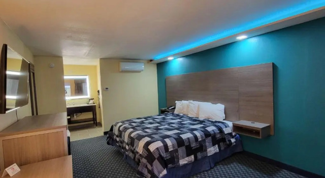 Номер Standard SureStay Plus Hotel by Best Western Odessa