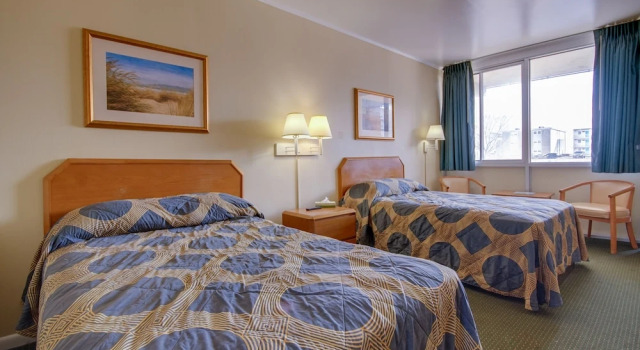 Четырёхместный номер Standard с видом на океан Sahara Motel