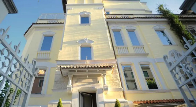 Четырёхместный полулюкс Hotel Villa Duse