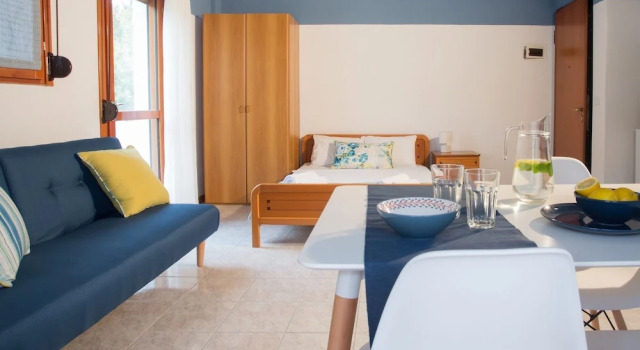 Студия Saint John Villa Apartments