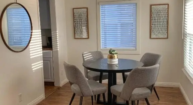 Huntington Highlight - Pool, Patio, Close To Beach, Забронировать Отель Отели Хантингтон-Бич с бассейном, рядом с Центр искусств Хантингтон-Бич, Бассейн