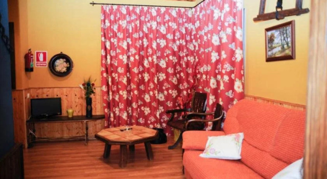 Hotel Rural Restaurante Los Rosales, Забронировать Отель Альмаден Ciudad Real Province
