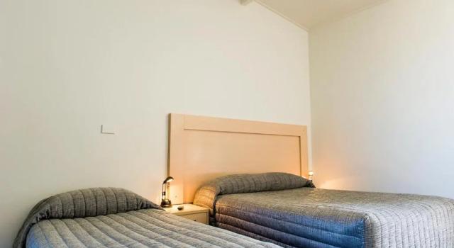Двухместный номер Standard Cherry Blossom Motor Inn
