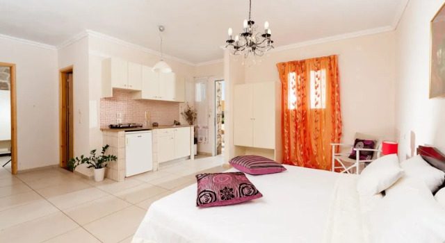 Семейные апартаменты Laplaya Beach