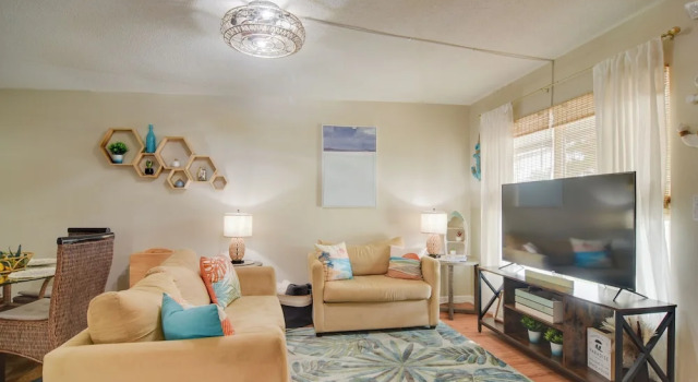 Коттедж Largo Vacation Rental Home w/ Large Yard!