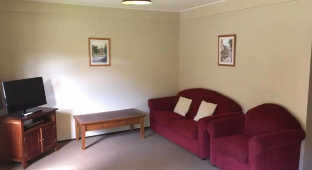 Апартаменты Woodlands Motels And Apartments