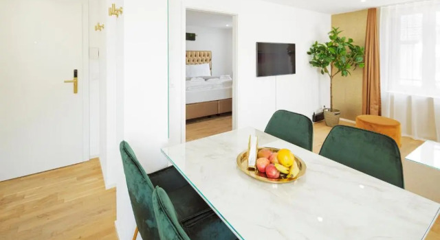 Люкс Deluxe VISIMO Apartments Steigerstrasse St Gallen - Modern Living near OLMA & Hospital