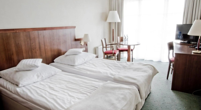 Hotel Edison, Varaa Hotelli Hotellit Suur-Puola aamiaisella, Aamiainen