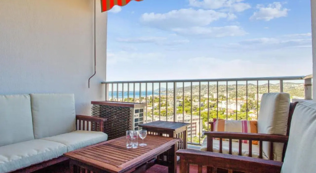 Апартаменты Superb flat with pool and balcony with exceptional view - Antibes - Welkeys