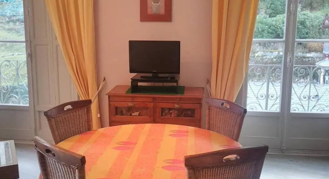 Appartement Cauterets, 2 pièces, 4 personnes - FR-1-234-257