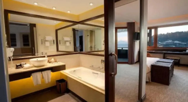 Двухместный номер Standard с балконом Hotel Dreams de los Volcanes - Puerto Varas