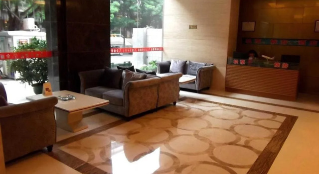 Golden Lihao Hotel - Shenzhen, Rezerwuj Hotel Hotele w Shenzhen z parkingiem, Parking