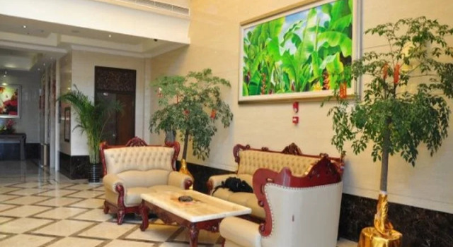 Super 8 by Wyndham Leshan Bai Yang Xi Lu, Prenota Hotel Hotel a Sichuan con parcheggio, Parcheggio