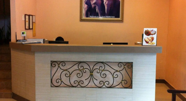 Seri Borneo Hotel