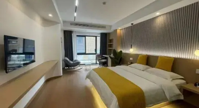 Anyue Yueting Homestay, Rezerwuj Hotel Hotele w Ziyang z parkingiem, Parking