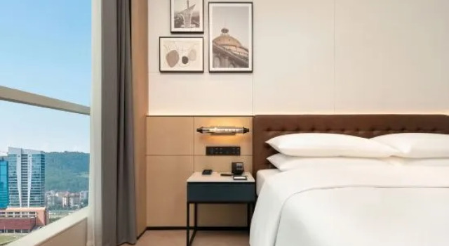 Люкс Premier с красивым видом из окна Four Points by Sheraton Wuhan Optics Valley Convention and Exhibition Center