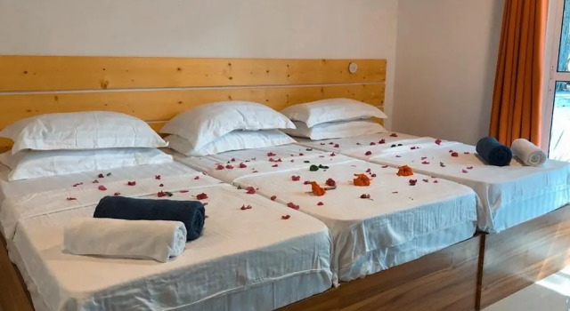 Huvan Inn, Foglalás Szálloda Fulidhoo Felidu-atoll