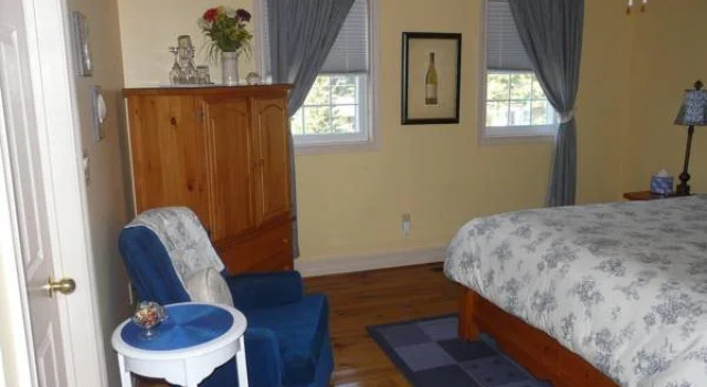 Newark Manor B&B
