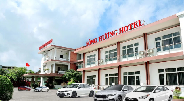 Song Huong Hue Hotel, Забронировать Отель Хюэ Тхыатхьен-Хюэ, рядом с Dieu De National Pagoda