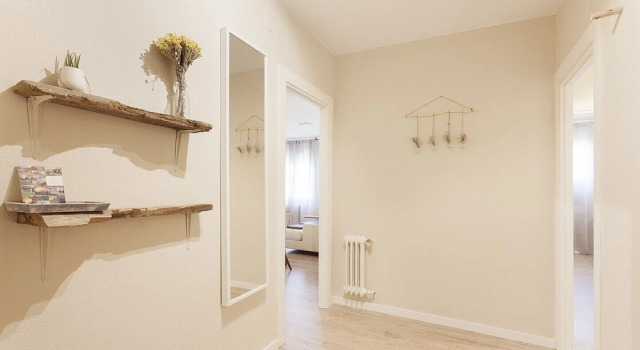 Flateli Apartamento Jaume I, Varaa Huoneisto Asunnot kohteessa Gironès, Huoneisto