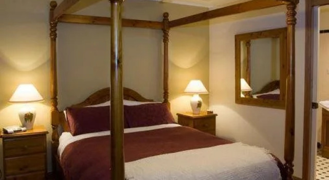 Bingle Tree Retreat, Rezervasyon Otel Berrilee New South Wales