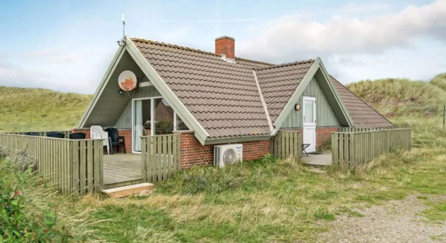 "Loke" - 300m from the sea in Western Jutland, Prenota Hotel Hotel a Vestjylland con parcheggio, Parcheggio