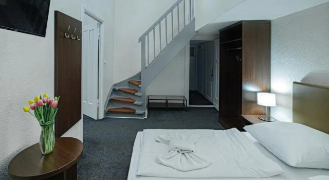 Апартаменты с 3 комнатами Hotel BELLEVUE am Kurfürstendamm