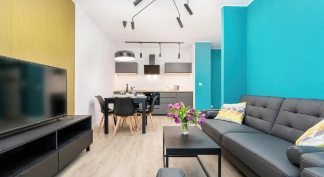 Апартаменты с балконом Modern City Center Apartments by Noclegi Renters