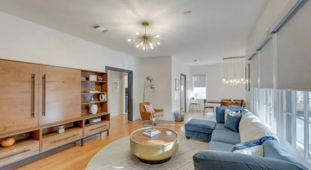2 Mi to Downtown Austin: Family Home w/ Porch!