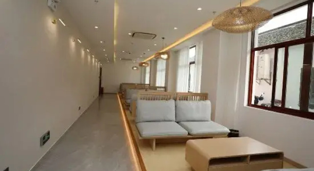 Yunshe Bieyuan (Shanghai Fengjing Ancient Town Branch), Varaa Hotelli 4 tähden hotellit kohteessa Fengjing, 4*