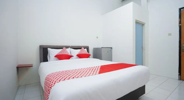 OYO 1624 Panjang Jiwo Residence