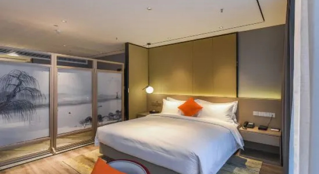 Люкс Deluxe Borrman Hotel (Chongqing Ronghui Peninsula)