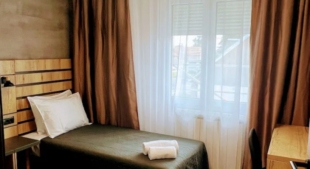 Двухместный номер Deluxe с видом на город Sremsky inn