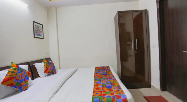 Двухместный номер Deluxe с красивым видом из окна THE EDEN HOTEL Near Okhla