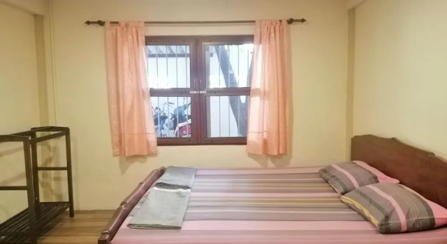 Lamchang Guesthouse, Забронировать Отель Си-Пхум Чиангмай
