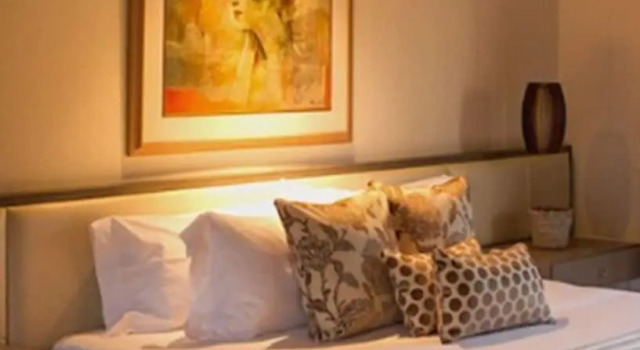 Трёхместное шале с балконом Hotel & Spa Saint Michel