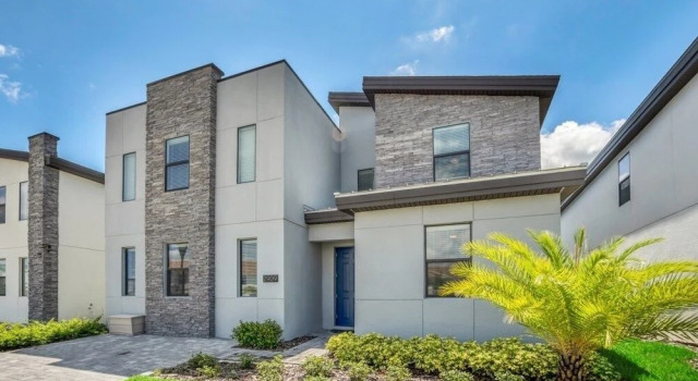 Luxury Lake View 9 Br Villa With Games Room 9 Bedroom Home by Redawning