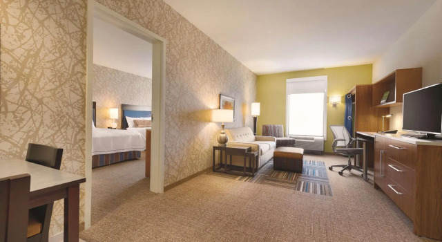 Двухместный люкс Home2 Suites by Hilton Parc Lafayette