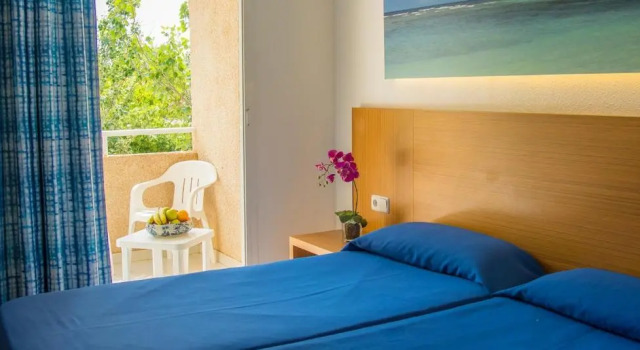 Двухместный номер Standard с красивым видом из окна Hotel Club Cala Romani