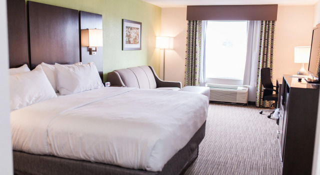 Holiday Inn Express & Suites Sweetwater by IHG, Boek Hotel Hotels in Tennessee met ontbijt, Ontbijt